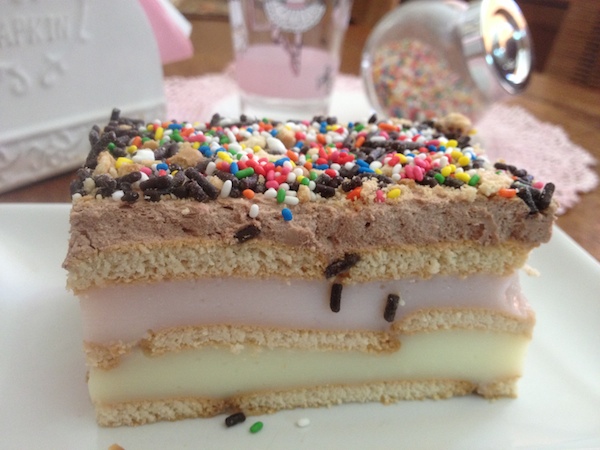 glyko psygeioy trixromo1