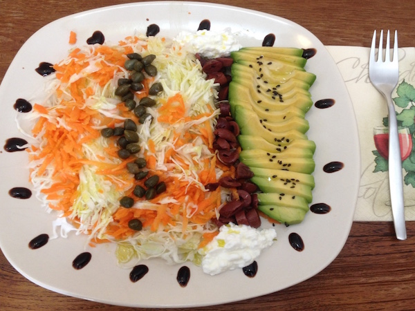 salata laxano avokanto