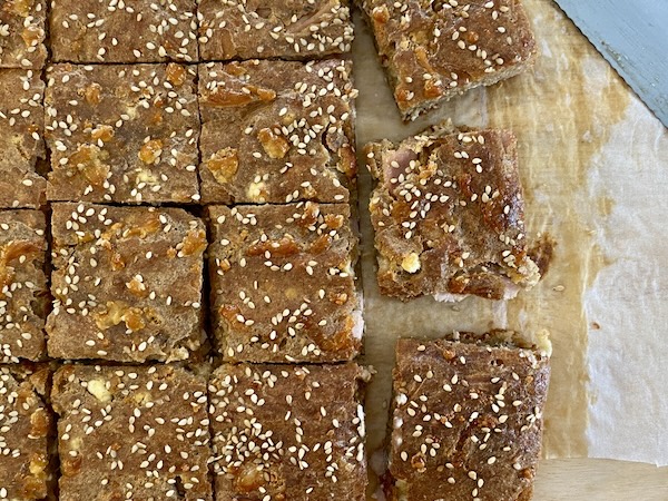 ksypolyth zamponotyropita1